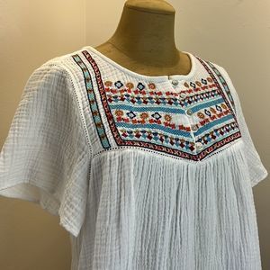 Beach Lunch Lounge Embroidered Top